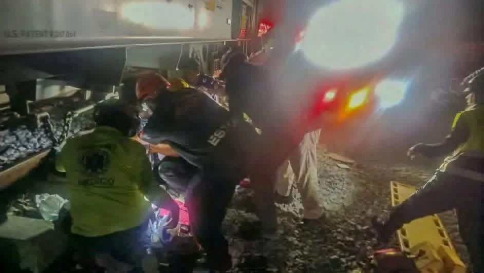 arrollado-por-tren-santa-catarina Autoridades atiende emergencia de hombre arrollado por tren en Santa Catarina