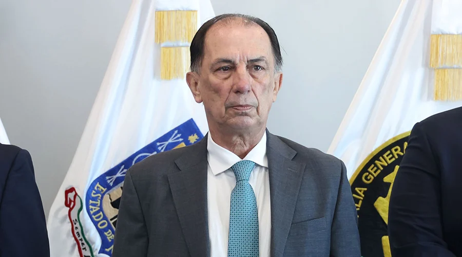 aseguran-200k-de-cristal-monterrey Operativo de seguridad en Monterrey donde elementos ministeriales aseguran 200K de cristal.