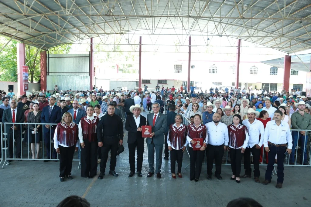 En Hidalgo, reitera Américo colaboración para impulsar desarrollo de los municipios 5 b74023d2 efb5 47d2 8a49 012728189629