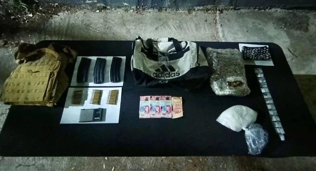 Capturan a pareja con droga y municiones en Guadalupe 1 Capturan a pareja con droga y municiones en Guadalupe tras operativo de Fuerza Civil