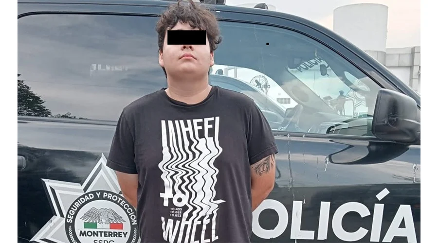 coche-con-reporte-de-robo-monterrey Detienen a hombre en coche con reporte de robo en Monterrey