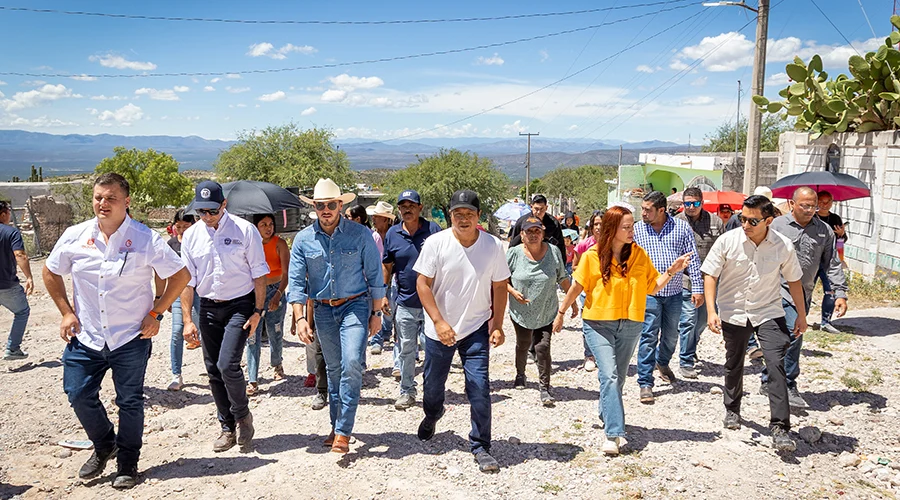 cumple-samuel-garcia-promesa-ejido-las-palomas Cumple Samuel García promesa de llevar agua al ejido Las Palomas en Nuevo León.