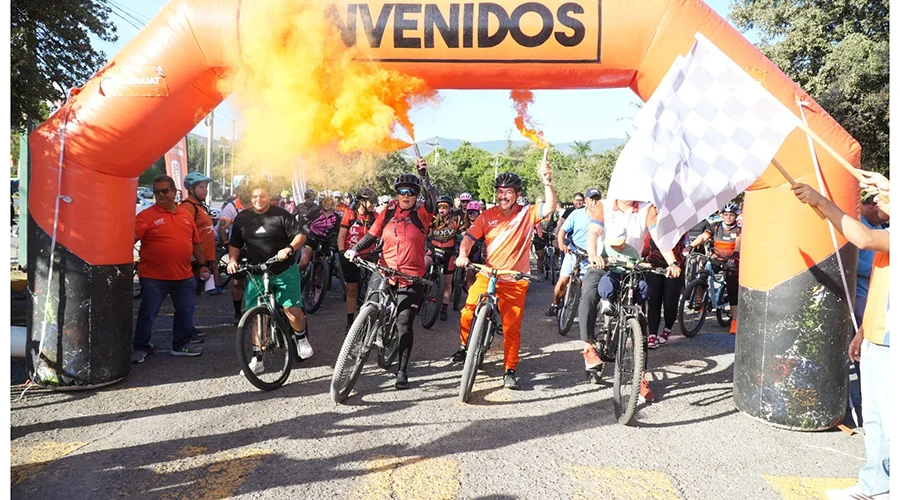 damaso-anaya-gran-rodada-uat-victoria Encabeza el rector Dámaso Anaya la Gran Rodada UAT 14K en Victoria