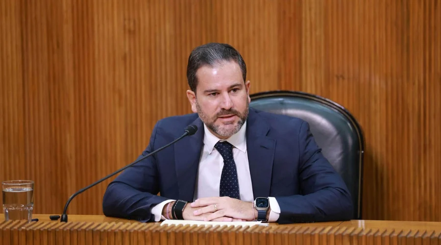 defiende-en-congreso-medio-ambiente