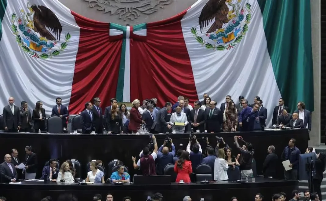 diputados-discuten-informe-sheinbaum Los diputados discuten el segundo informe de gobierno de Sheinbaum en el Congreso