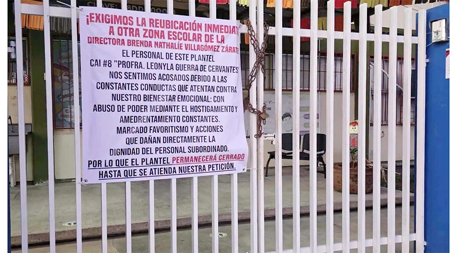 directora-tras-protesta-miguel-aleman Instalaciones del plantel educativo donde se registró la remoción de la directora tras protesta de maestros.