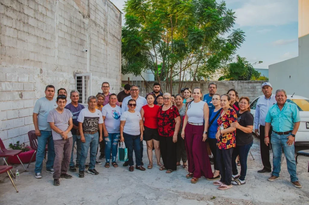 Atienden peticiones de vecinos de la colonia Bienestar en Reynosa 3 eduardo lopez vecinos 3