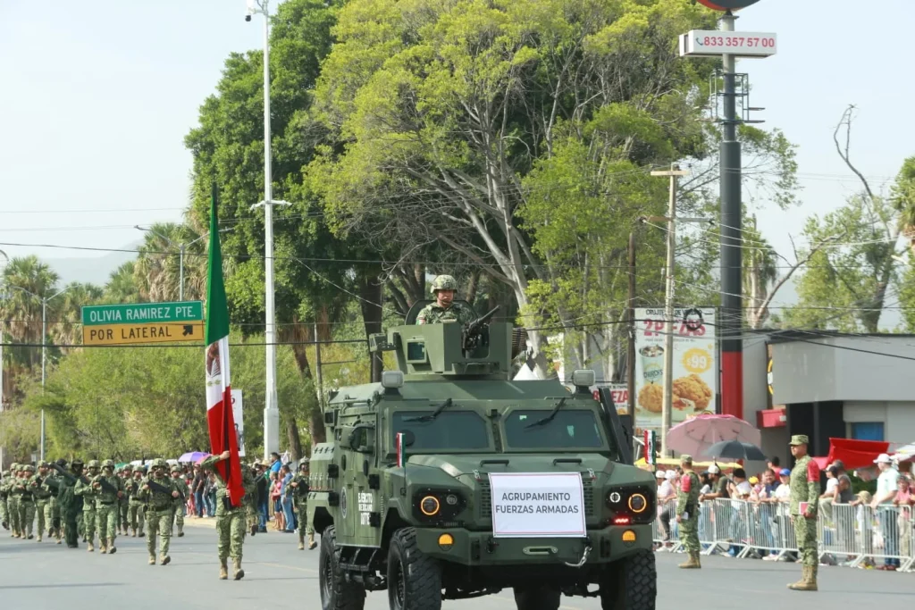 Américo preside desfile cívico-militar por el 216 aniversario de la Independencia 6 efe1e430 d016 4e61 94e6 211b3a9018a8