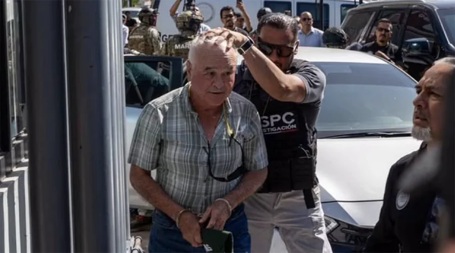 ernesto-ruffo-saldra-del-altiplano-le-conceden-prision-domiciliaria Una jueza de control concedió la prisión domiciliaria al exgobernador de Baja California, Ernesto Ruffo Appel, acusado de encabezar una red de huachicol fiscal.