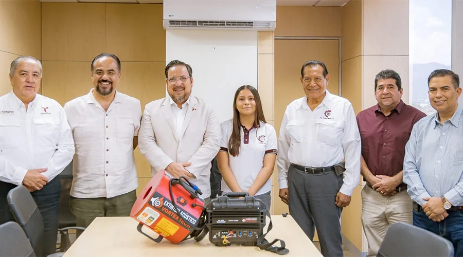 estudiante-tamaulipeca-representara-mexico Estudiante tamaulipeca que representará a México en Indonesia junto al secretario de Educación.