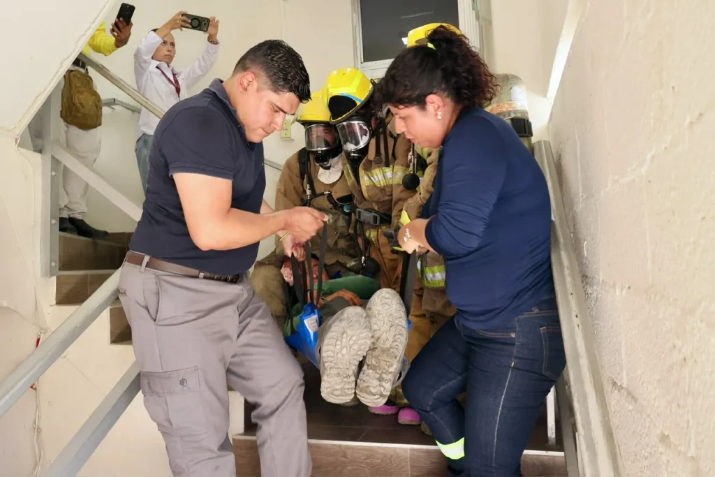 Madero fortalece protocolos en simulacro ante posibles sismos 7 fb4578a0 4ecb 4fbe 80f0 5dd7d08e2183
