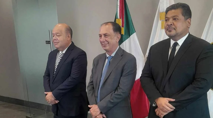 lleva-alumna-droga-secundaria-monterrey