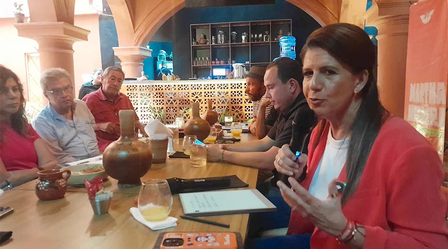 martha-herrera-movimiento-ciudadano Martha Herrera descarta favoritismo de Samuel García hacia Mariana Rodríguez en Movimiento Ciudadano.