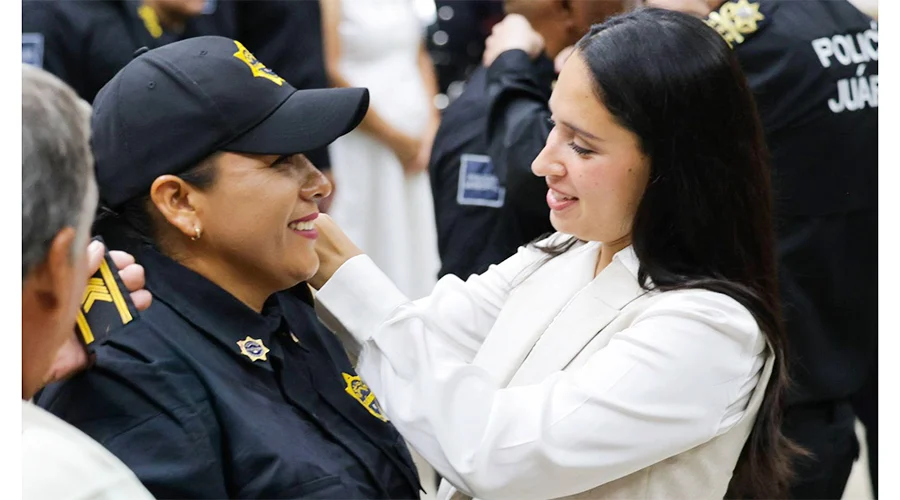 policias-de-juarez-dia-del-policia Reconocen la trayectoria y compromiso de policías de Juárez en su día.