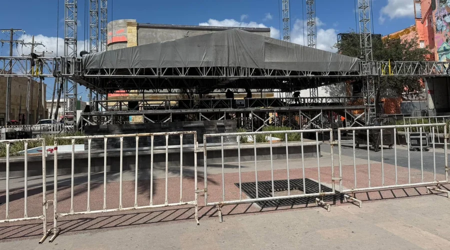 preparativos-en-plaza-principal-reynosa