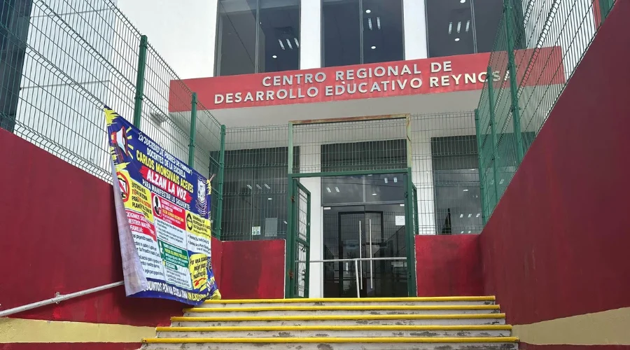 retoman-actividades-escuela-carlos-monsivais