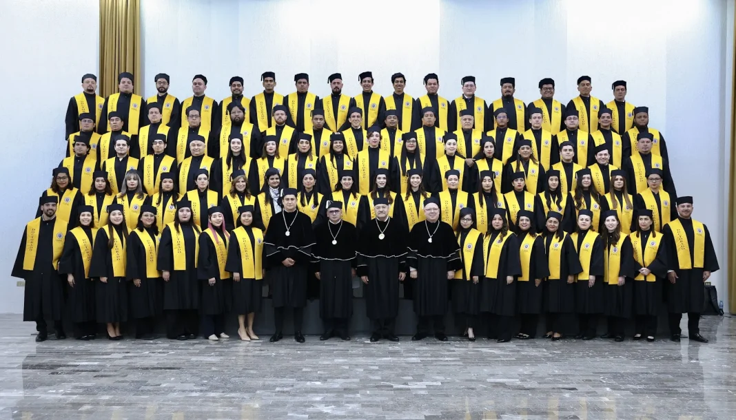 uanl-reconoce-250