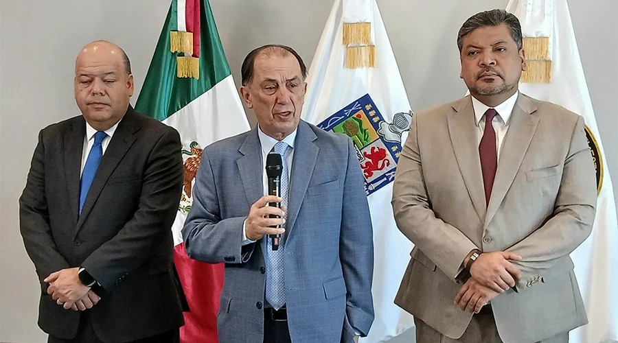 vehiculos-de-lujo-asegurados-fgjnl Operativo de la fiscalía donde se aseguraron vehículos de lujo en Nuevo León