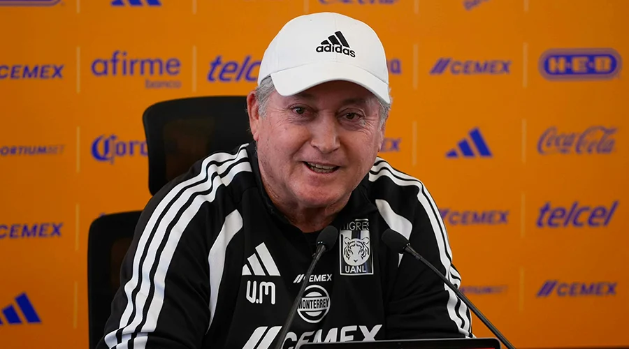 vucetich-refuerzo-de-tigres-conferencia Víctor Manuel Vucetich en conferencia de prensa sobre el nuevo refuerzo de Tigres.