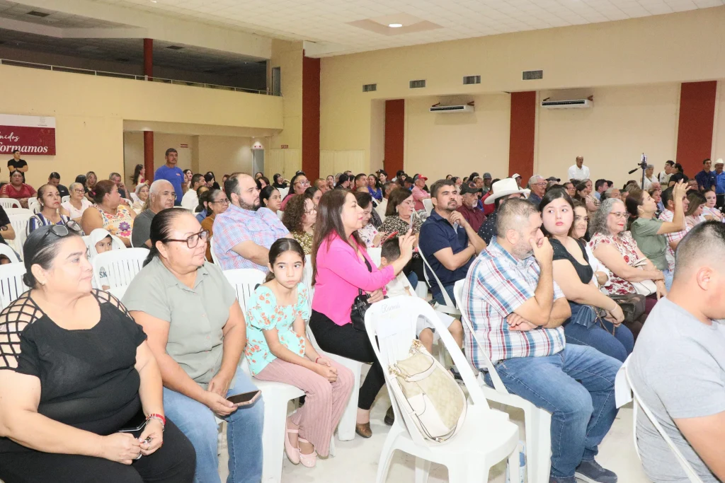 Con música de cumbia y regional de Jhonivan ponen a bailar y cantar a asistentes en San Fernando 14 14447da3 3e34 401d 8c68 e09ae999a619