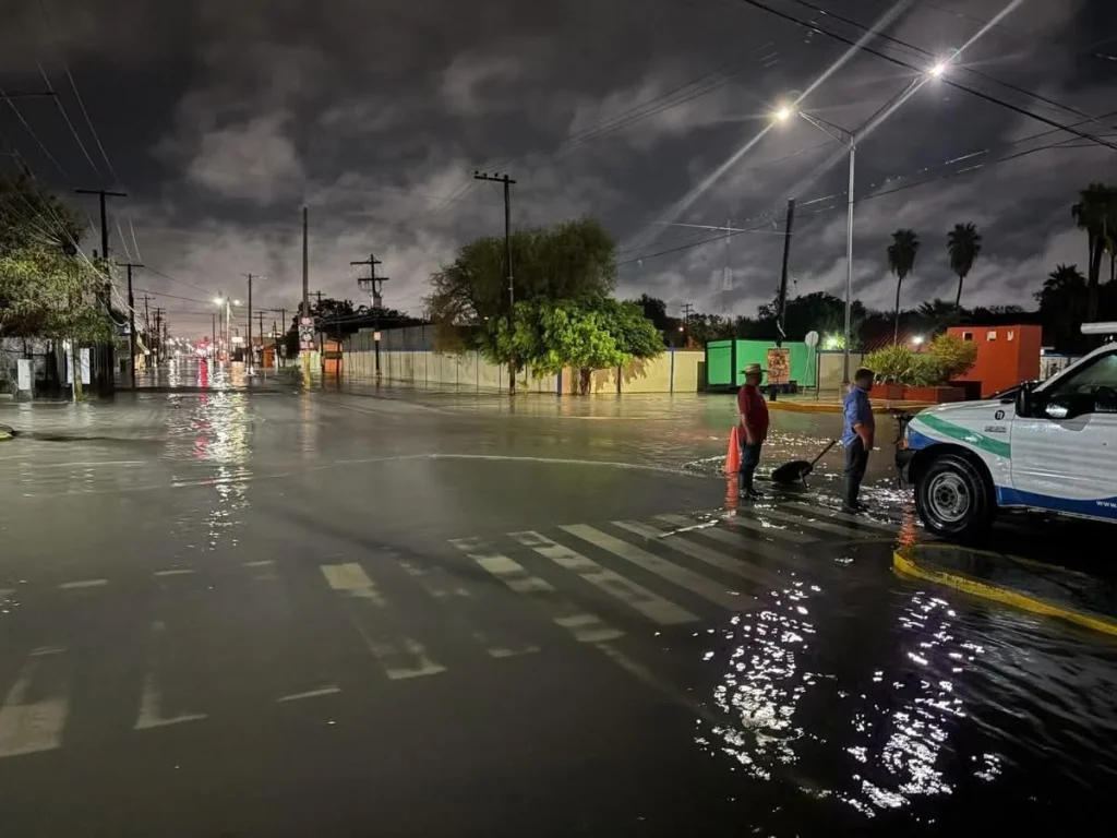 Beto Granados mantiene acciones permanentes para atender afectaciones por lluvias 2 2f7503e6 b279 489f 90b2 711c61bb1996