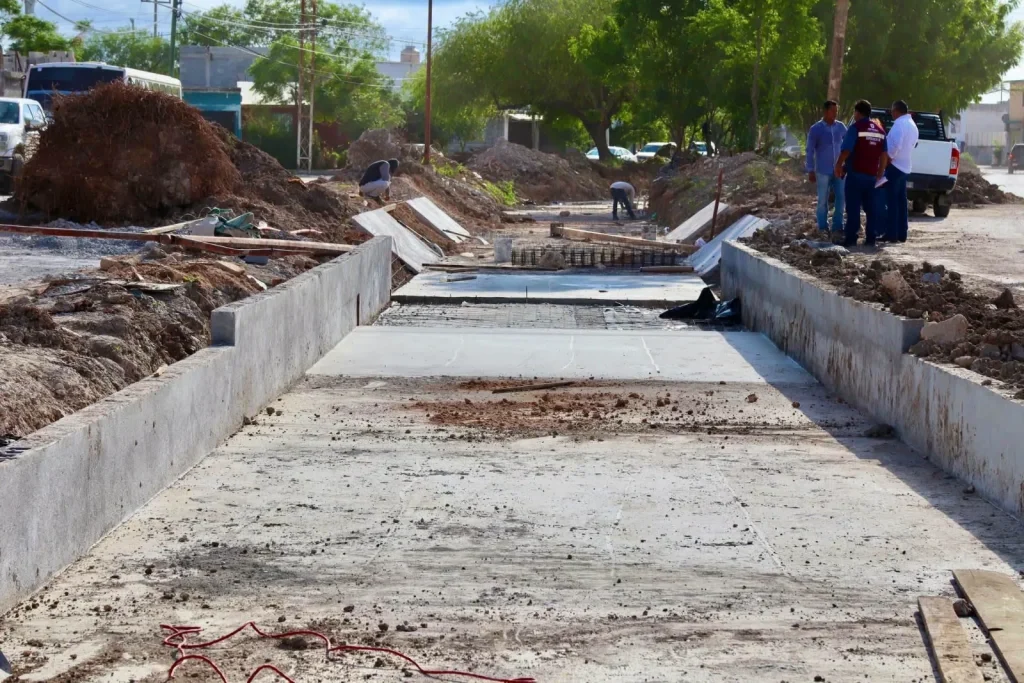 Supervisa avance del canal pluvial en Villas de Diamante 2 6871c9e3 28b2 47d4 b09f 193cfe60b215
