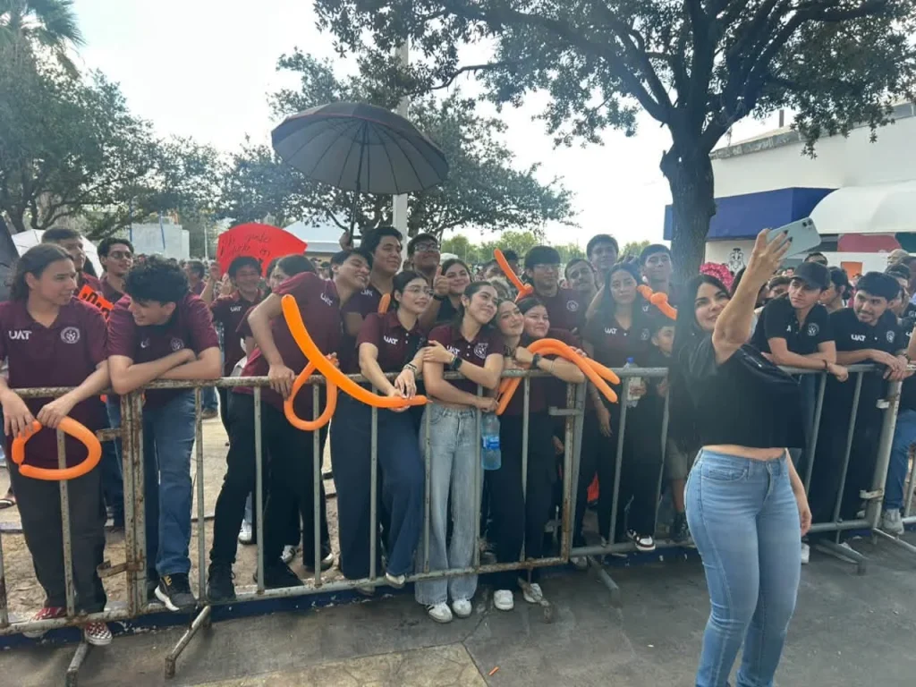 Nataly García Díaz, presente en Informe del Gobernador Américo Villarreal 6 6bb53925 f6a3 421f 9986 d8590e8f8d9b