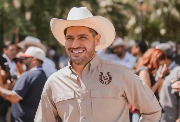 Beto Granados se registra como aspirante de Morena 1 791660065 122125884627283800 8635506549106998981 n