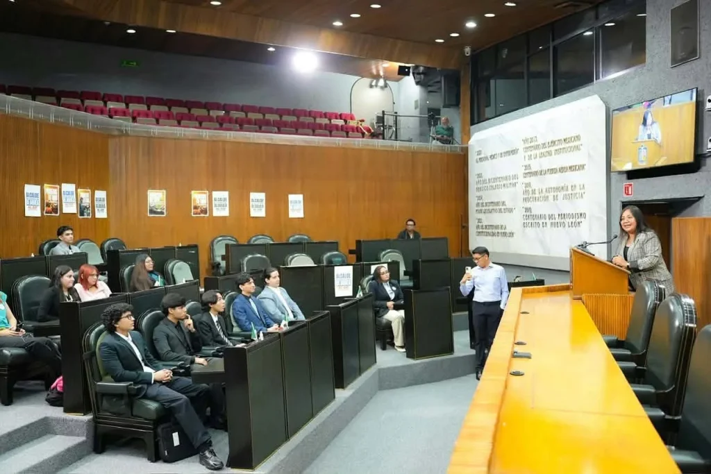 Concluye Decimoctavo Parlamento de la Juventud en Congreso de Nuevo León 3 825256786 1511753614046051 407257989730330523 n