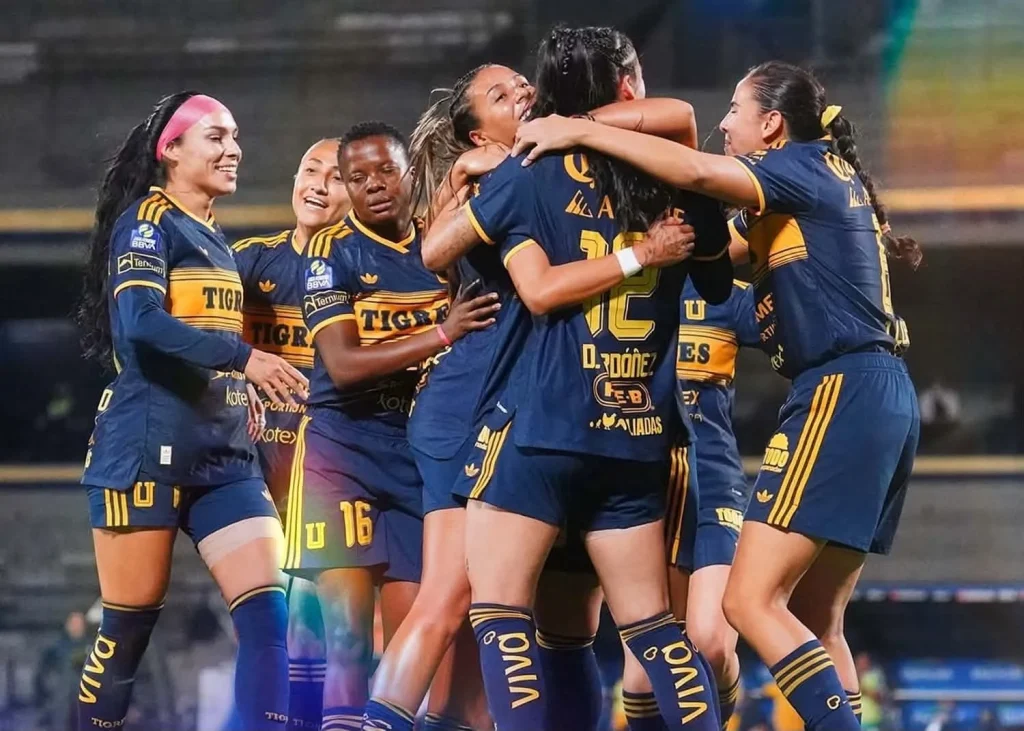 Tigres Femenil derrota a Pumas 3-1 en CU 1 825309727 1655529456291068 8359539256418665135 n