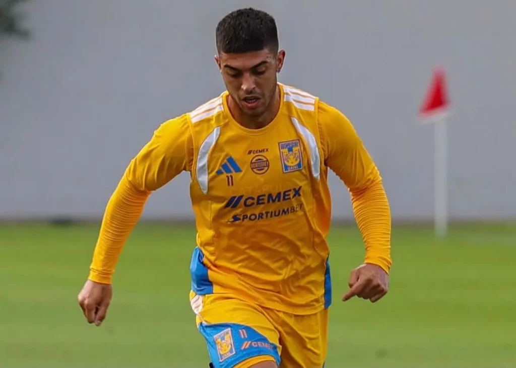 Vence Tigres a Santiago FC en amistoso 5 829543443 1654310146329887 3433062478700330814 n