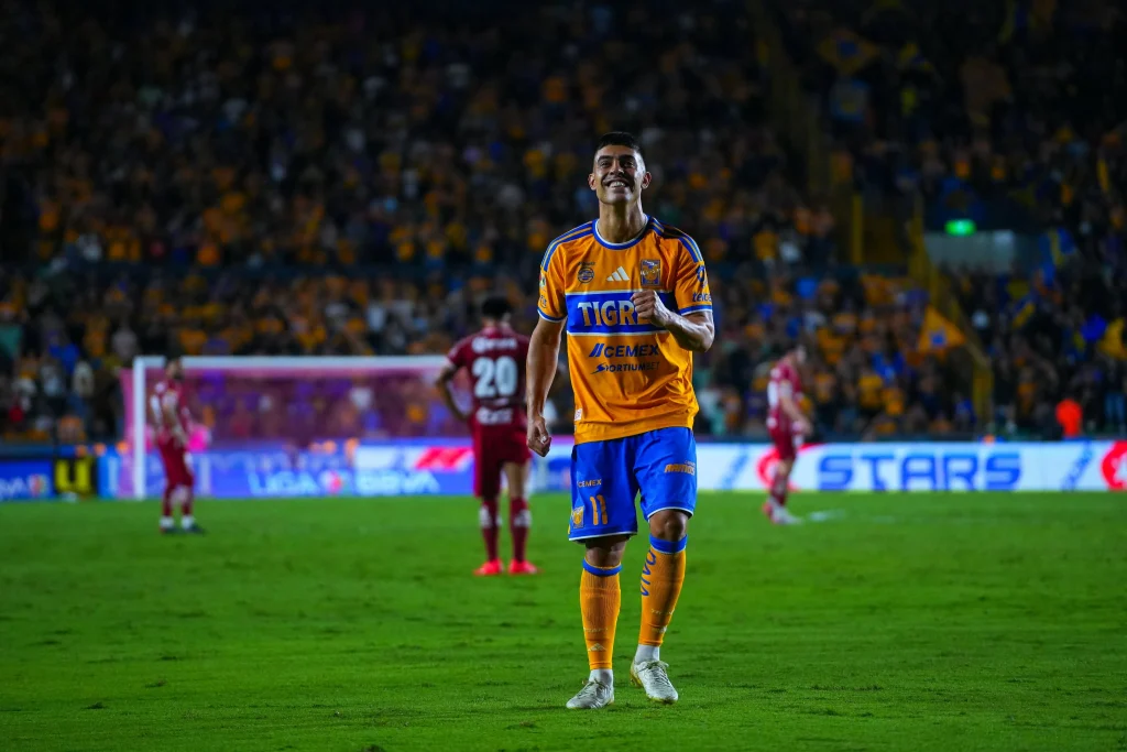 Tigres vence 3-2 al líder Toluca 5 835639956 1595713828083002 805980813581676720 n
