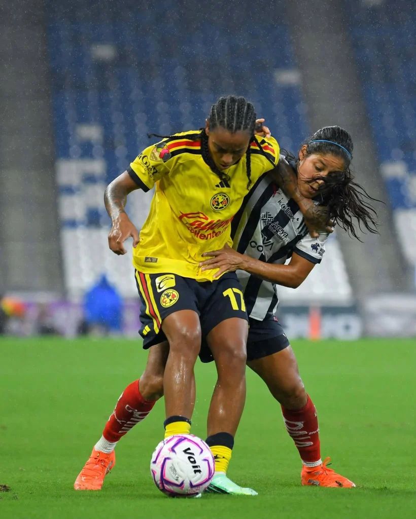 ¡Lluvia de goles! Firman Rayadas y América partidazo de remontadas 4 835996782 2523740304807007 3912025540420705765 n