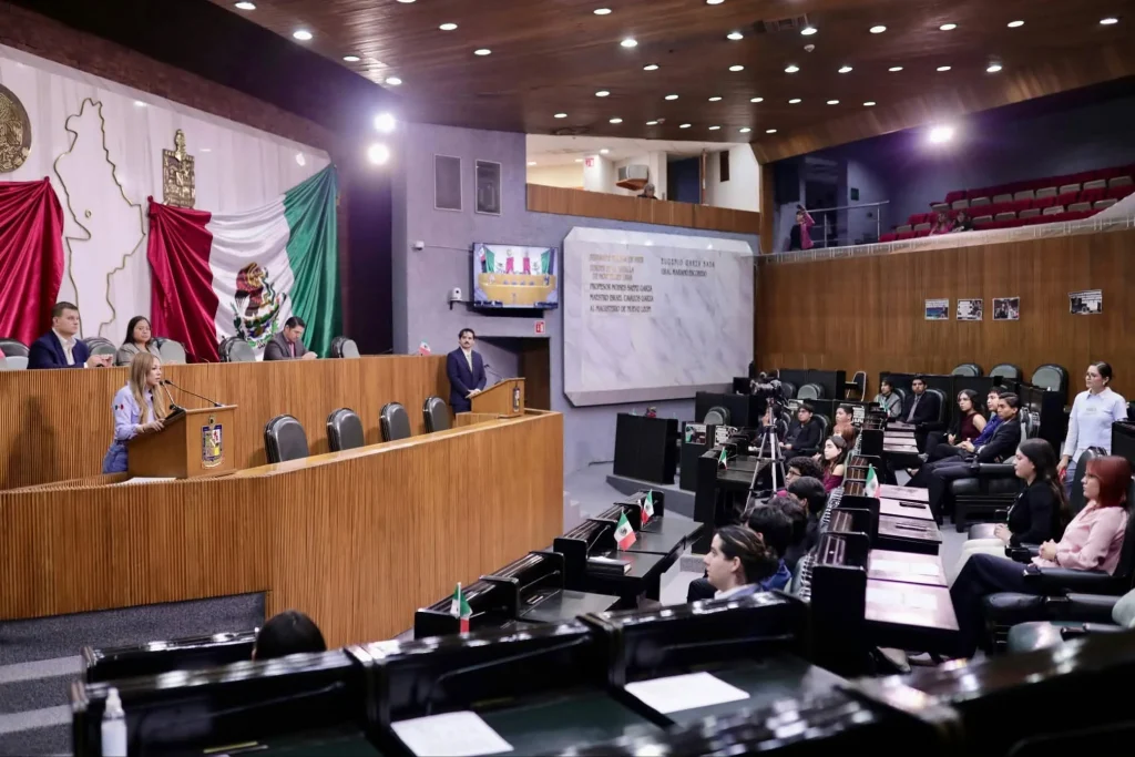 Concluye Decimoctavo Parlamento de la Juventud en Congreso de Nuevo León 1 837395816 1126908436534622 1322086478169865510 n