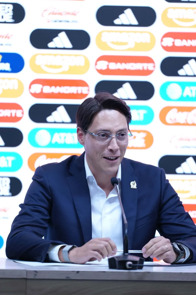 Ambiente mundialista atrajo a Selección Mexicana a Monterrey 2 843571651 1626811152320480 4757864186169380503 n