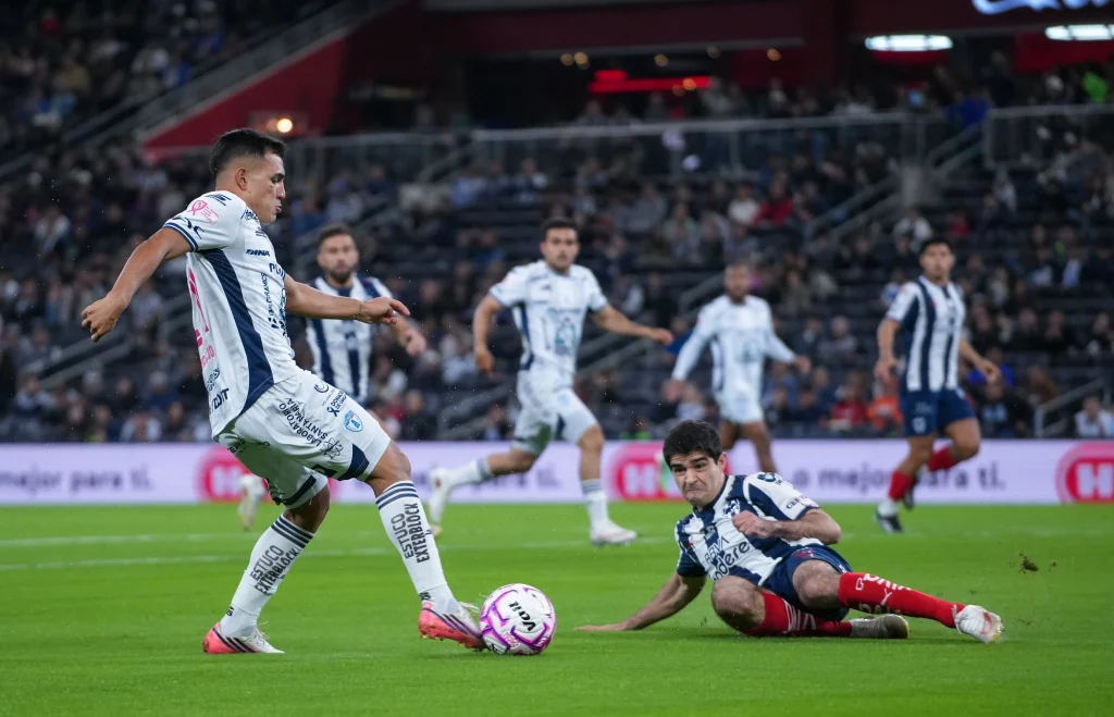 Derrota Rayados a Pachuca y se meten a puestos de liguilla 6 845457746 3028155274208522 8237497990156763712 n