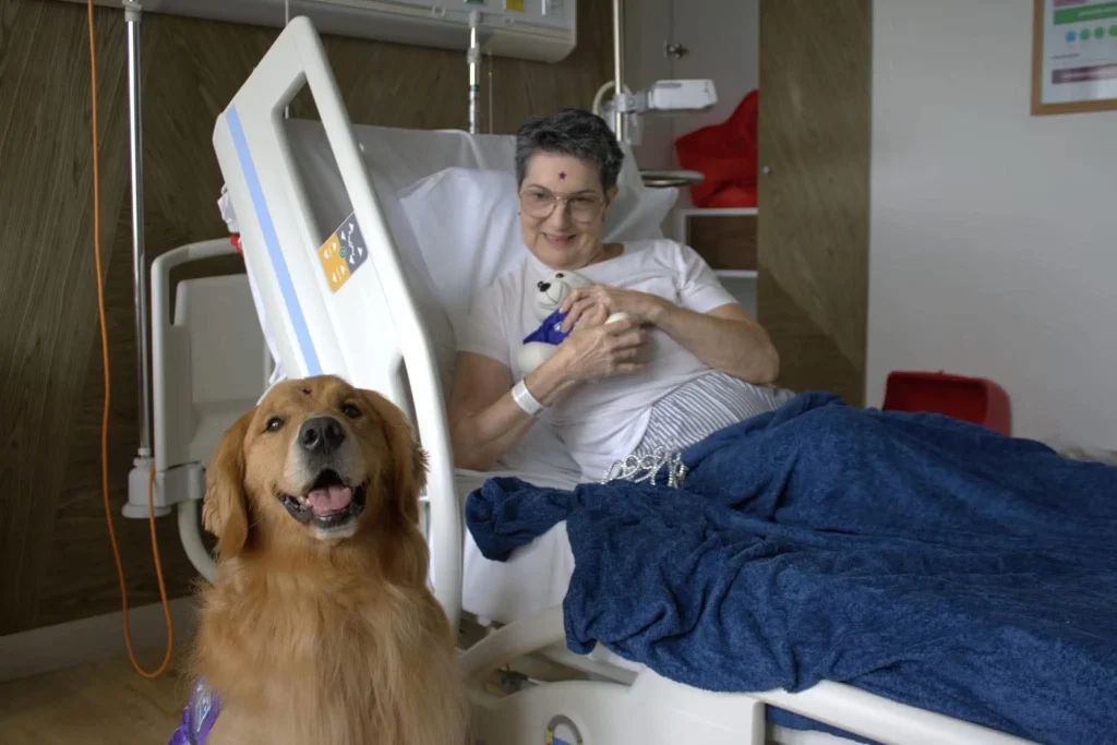 Dogtores visitan a pacientes del Hospital Faro del Mayab 7 848523652 1411187377797502 2089065138217186063 n