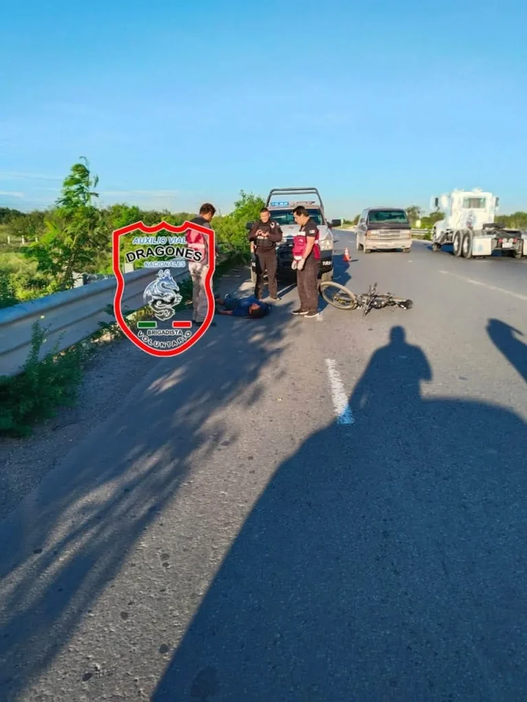 Trasladan a ciclista al hospital por accidente en el viaducto Reynosa 3 848533950 3329134730613858 2032671954301057314 n