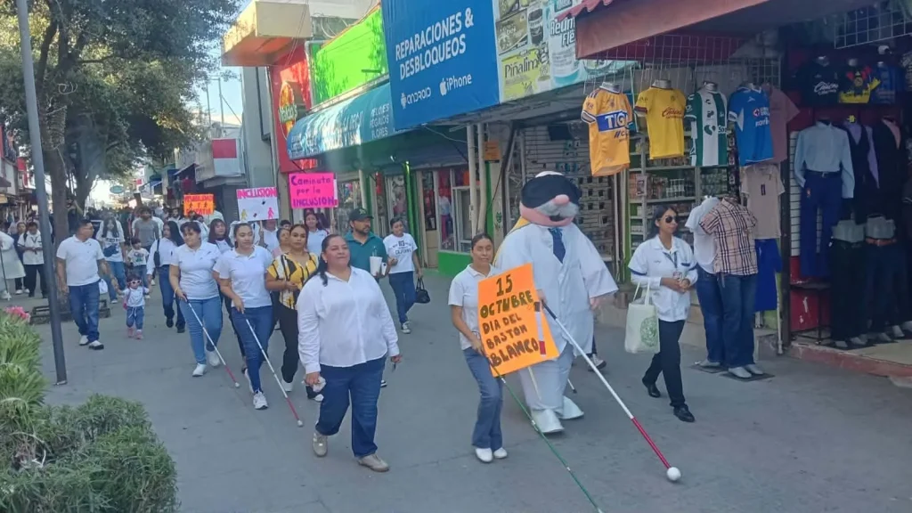 Caminata en Reynosa promueve conciencia sobre el uso del bastón blanco 1 Caminata en Reynosa para concientizar sobre el uso del bastón blanco.