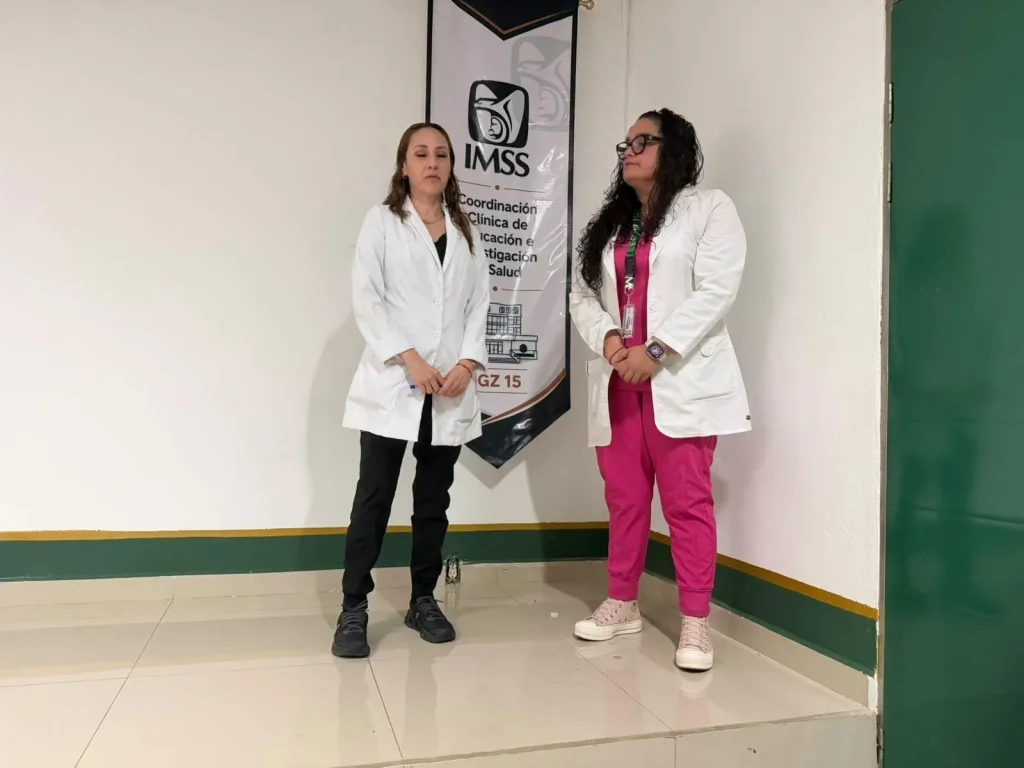 Buscan realizar mesa de diálogo con IMSS por problemas en la entrega de medicamentos para VIH 1 Representantes de Creo Reynosa impulsan diálogo sobre la entrega de medicamentos para VIH.