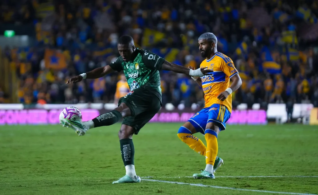 Cae Tigres ante León y peligra clasificación 1 855347328 1826794201685167 6410900839485606254 n