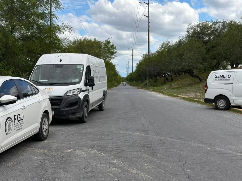 Hallan cuerpo flotando en el Río Bravo en Reynosa 1 Corporaciones de seguridad y rescate en las orillas del Río Bravo en Reynosa.