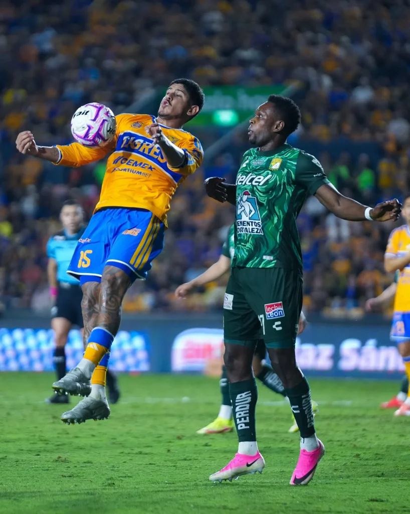 Cae Tigres ante León y peligra clasificación 7 858178667 2331713644269658 62602666372590940 n