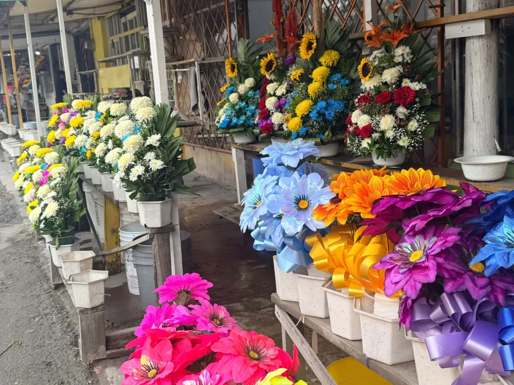 Floristas se preparan para la venta de flor de cempasúchil en Reynosa 4 859993523 1644160070688457 6665755480806308376 n