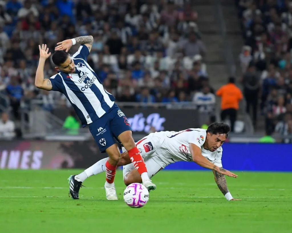 Chivas vence a Monterrey 1-0 durante aguacero 11 864782133 963057519750132 8191091121652848196 n