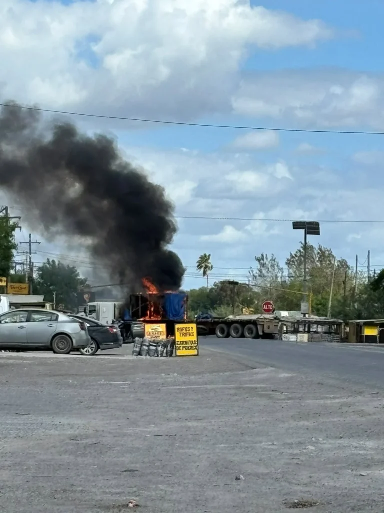 Reportan detención en Matamoros de objetivo prioritario 3 Instalaciones de los puentes internacionales cerrados entre Brownsville y Matamoros.