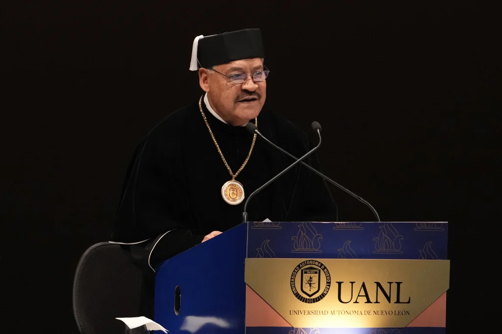 Pugna UANL para que ningún estudiante abandone estudios; rinde Santos Guzmán Quinto Informe 6 870661586 936366282684934 4886780552488742354 n