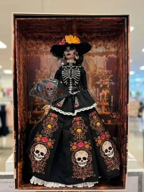 Barbie Día de Muertos, conoce la edición 2026 1 HRUl cSWIAQMoi8