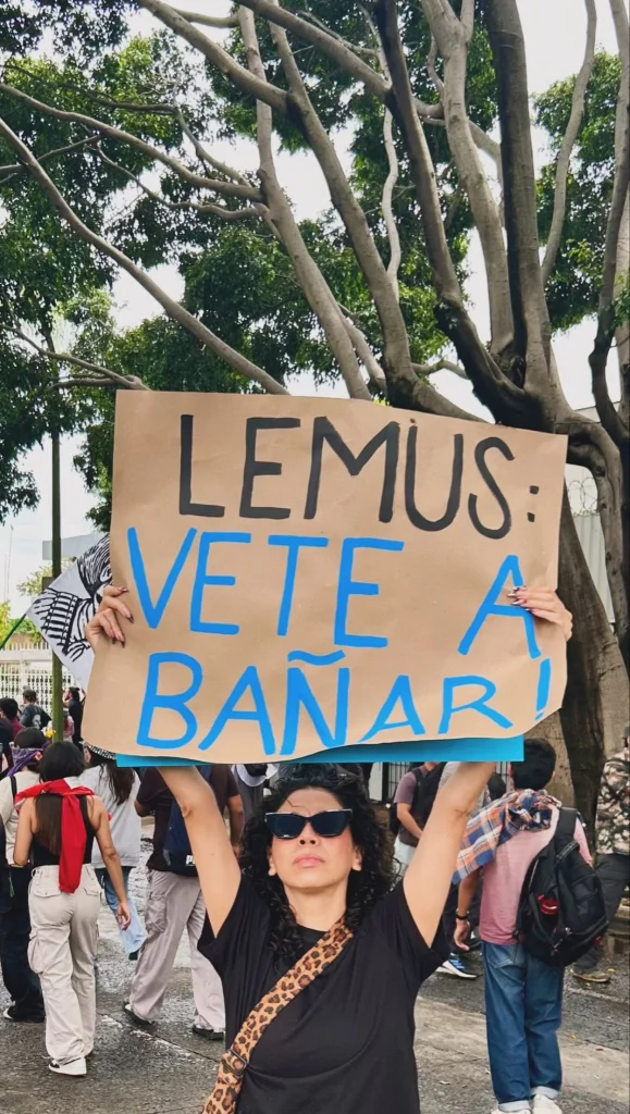 Es represión lo de Jalisco, hay que llamarlo por su nombre: Sheinbaum 4 Manifestación por el agua donde se señaló represión en Jalisco.