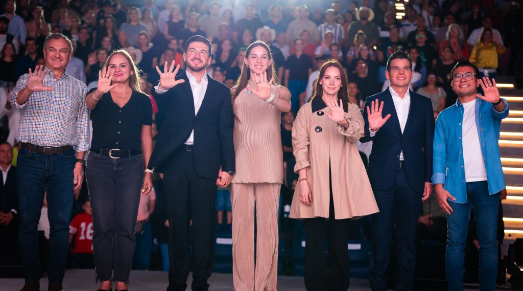 Pide Samuel García ayudarlo a seguir construyendo un nuevo Nuevo León 1 SAMUEL 1a